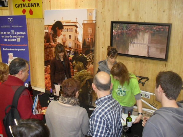 Stand de Mbici, al Sal&oacute; del Turisme